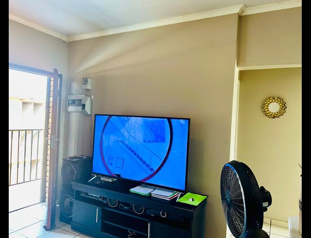 2 BEDROOM APARTMENT BLOCK FOR SALE IN LOWER BO-DORP